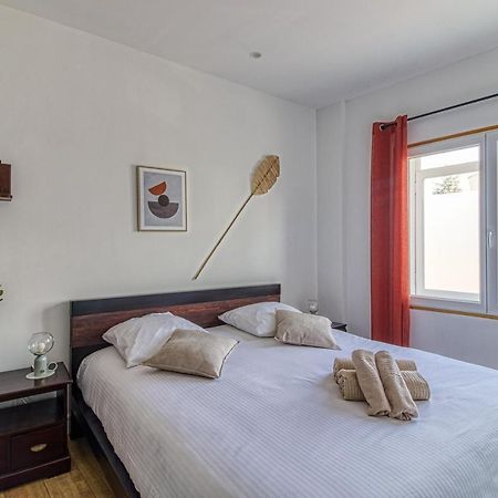 Le Saint-Pierre - Idealement Situe Avec Sauna Calais Bagian luar foto